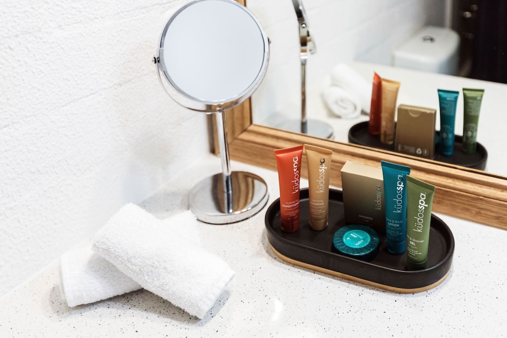 Bathroom amenities, Greenmount Beach House