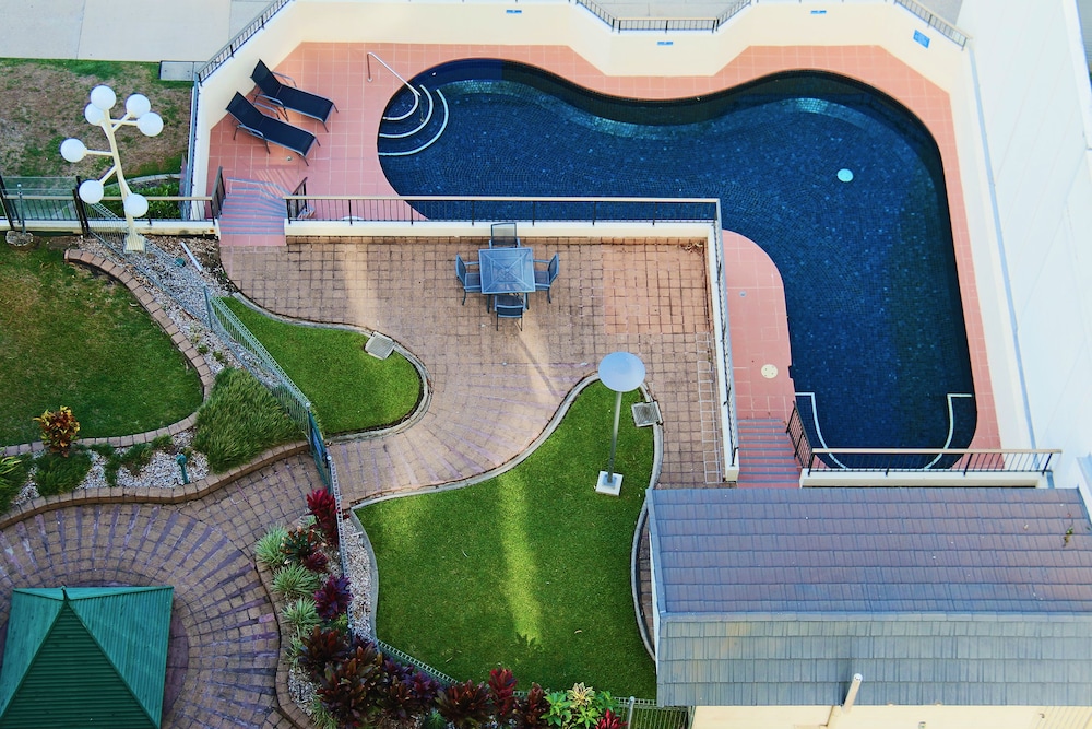 Pool, Cairns Aquarius