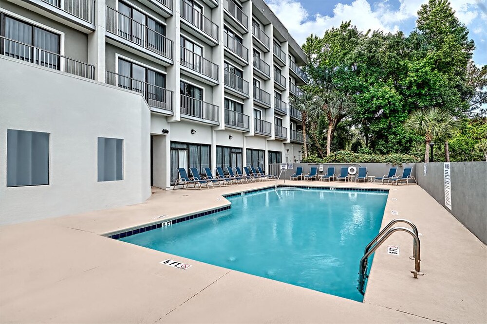 Grand Hilton Head Inn, Ascend Hotel Collection, Hilton Head 2020 Room