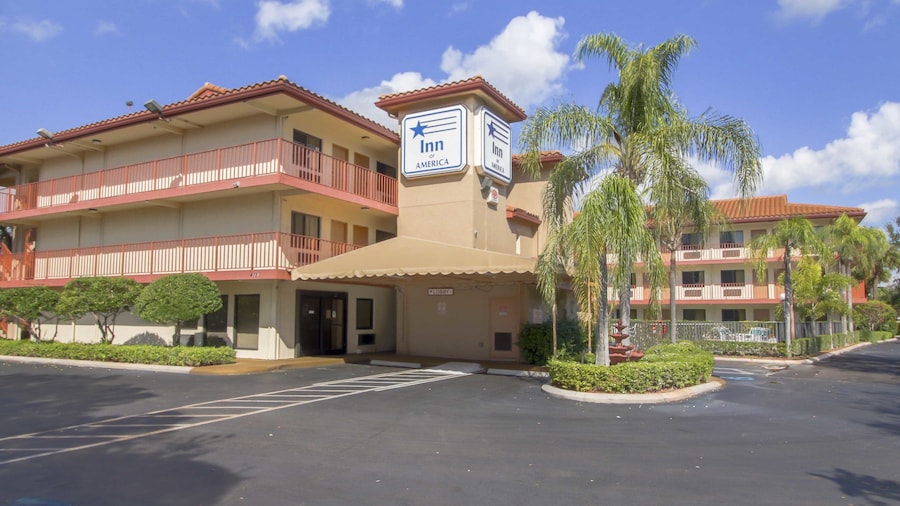 Inn of America - Palm Beach Gardens