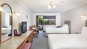 Egyptian cotton sheets, premium bedding, pillowtop beds, minibar