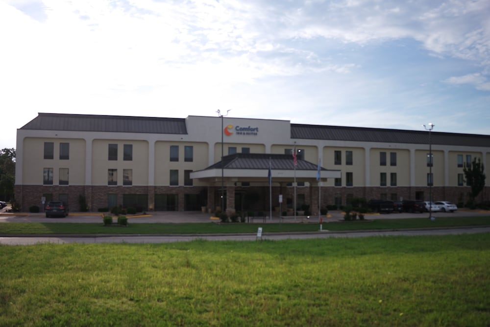 Comfort Inn & Suites Ardmore in Ardmore Best Rates & Deals on Orbitz