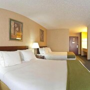 Sycamore Illinois Hotels 2020 Cheap Hotel Deals Aarp Travel Center