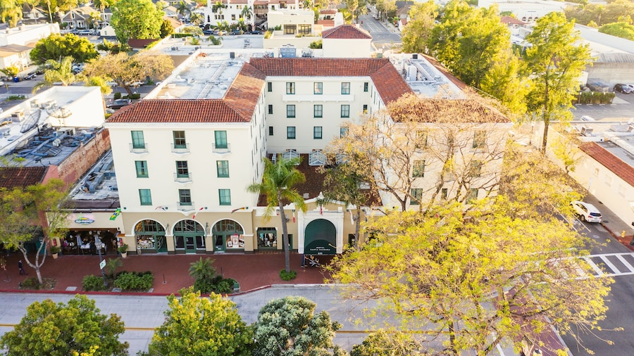 Hotel Santa Barbara