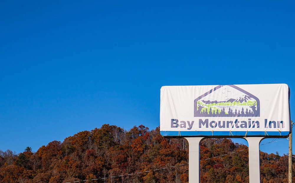 Bay Mountain Inn