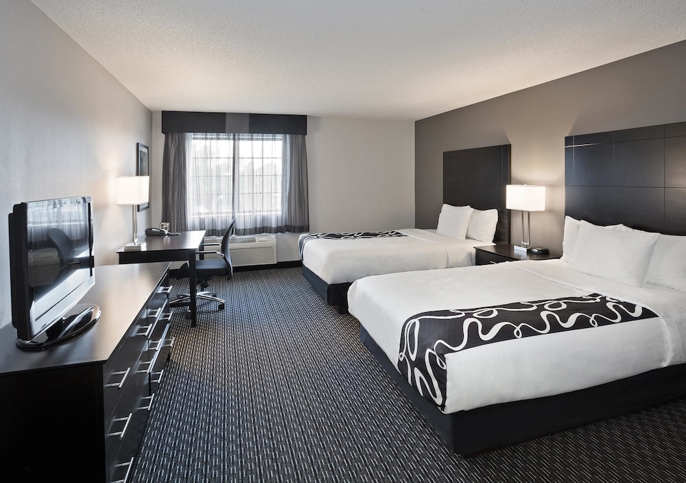 La Quinta Inn Suites Cleveland Macedonia 2017 Room Prices La Quinta Inn Suites Cleveland Macedonia 2017 Room Prices Deals Reviews Expedia