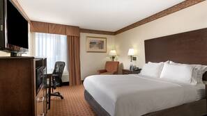 In-room safe, desk, iron/ironing board, free WiFi