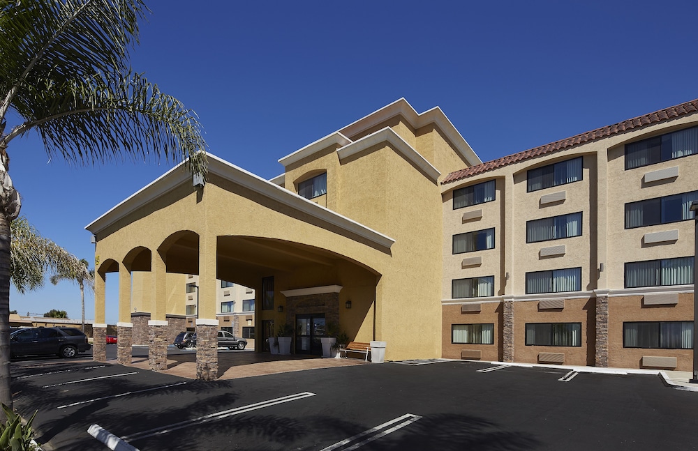 Holiday Inn Express San Diego South - National City, an IHG Hotel