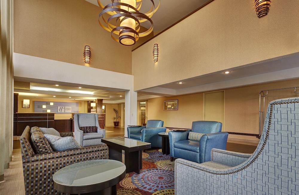 Holiday Inn Express San Diego South - National City, an IHG Hotel