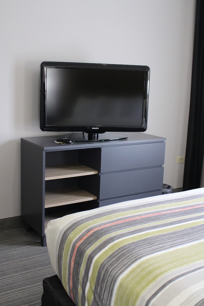 Country Inn & Suites by Radisson, Romeoville, IL