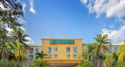 La Quinta Inn & Suites by Wyndham Sunrise Sawgrass Mills