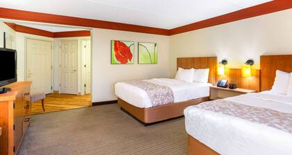 La Quinta Inn & Suites by Wyndham Raleigh Cary