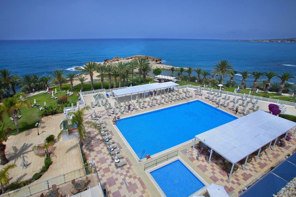 Queens Bay Hotel Paphos 2019 Hotel Prices Expediacouk