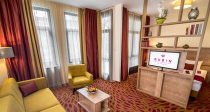 Rubin Wellness & Conference Hotel
