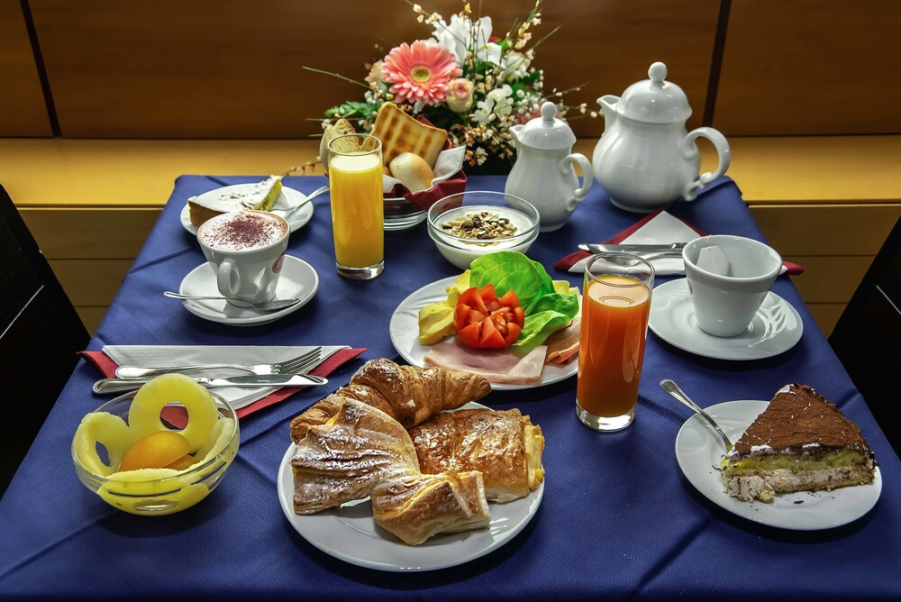 Desayuno bufé