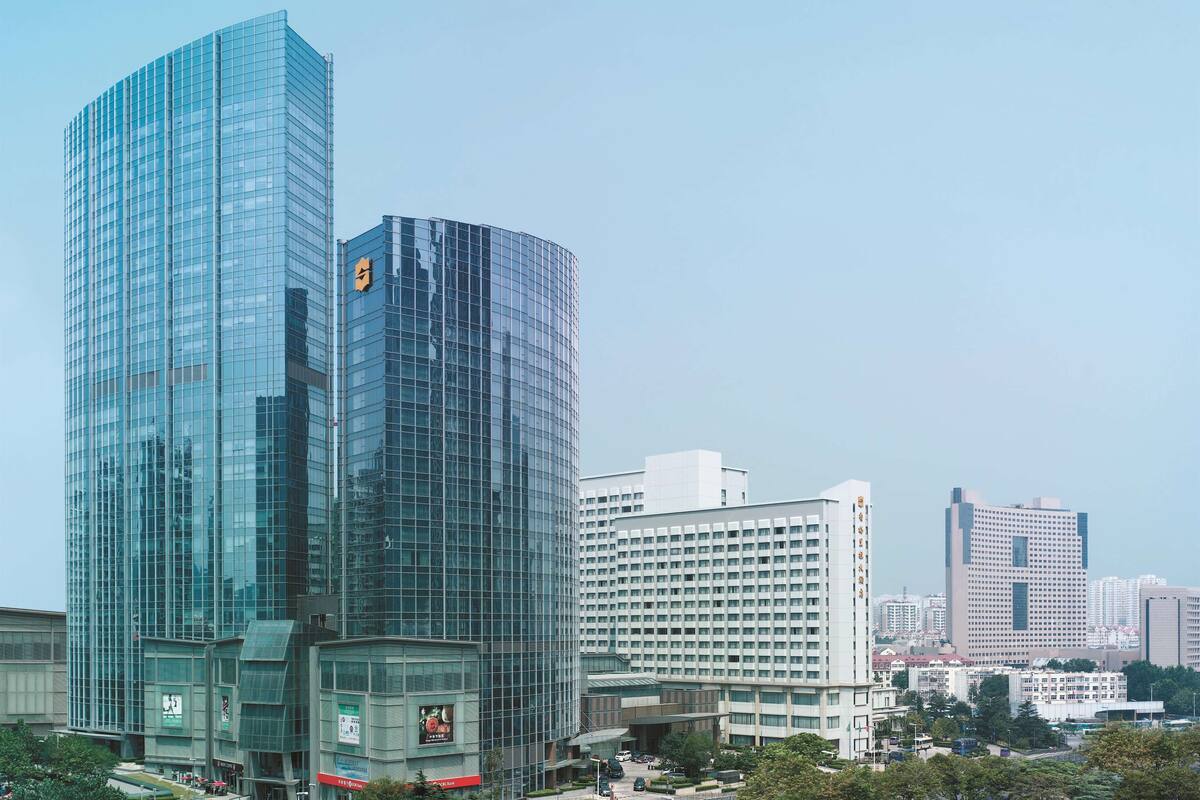 Shangri La Hotel Qingdao In Qingdao China Expedia