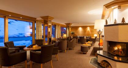 Hotel Holiday