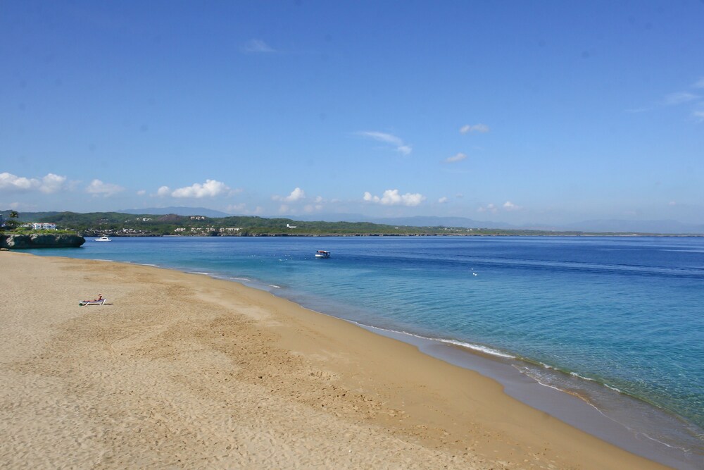 Beach, Casa Marina Beach and Reef