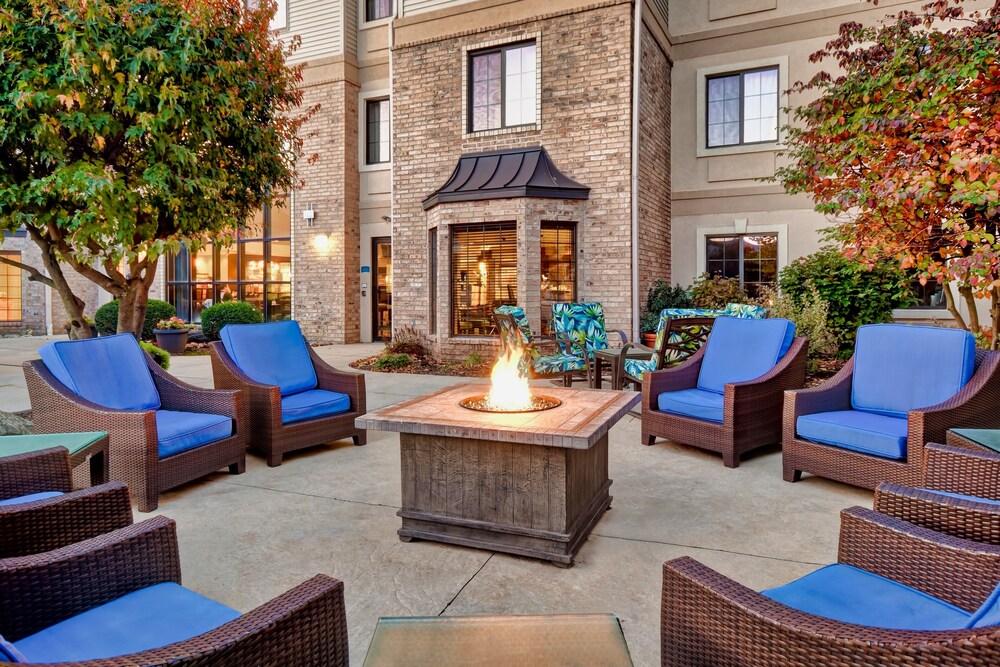 Terrace/patio, Staybridge Suites Madison East, an IHG Hotel