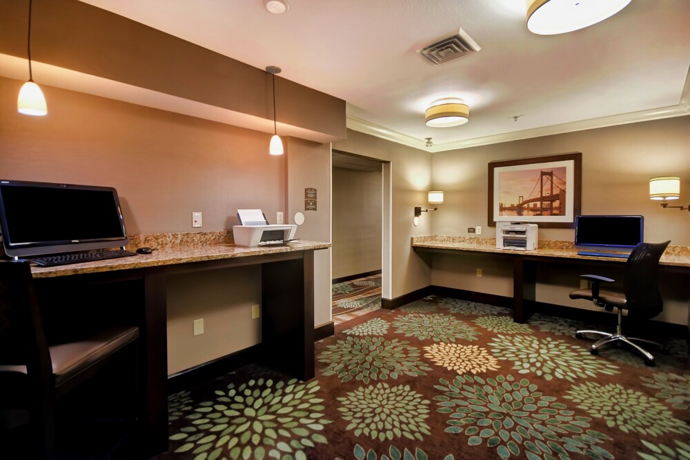 Staybridge Suites Madison East, an IHG Hotel