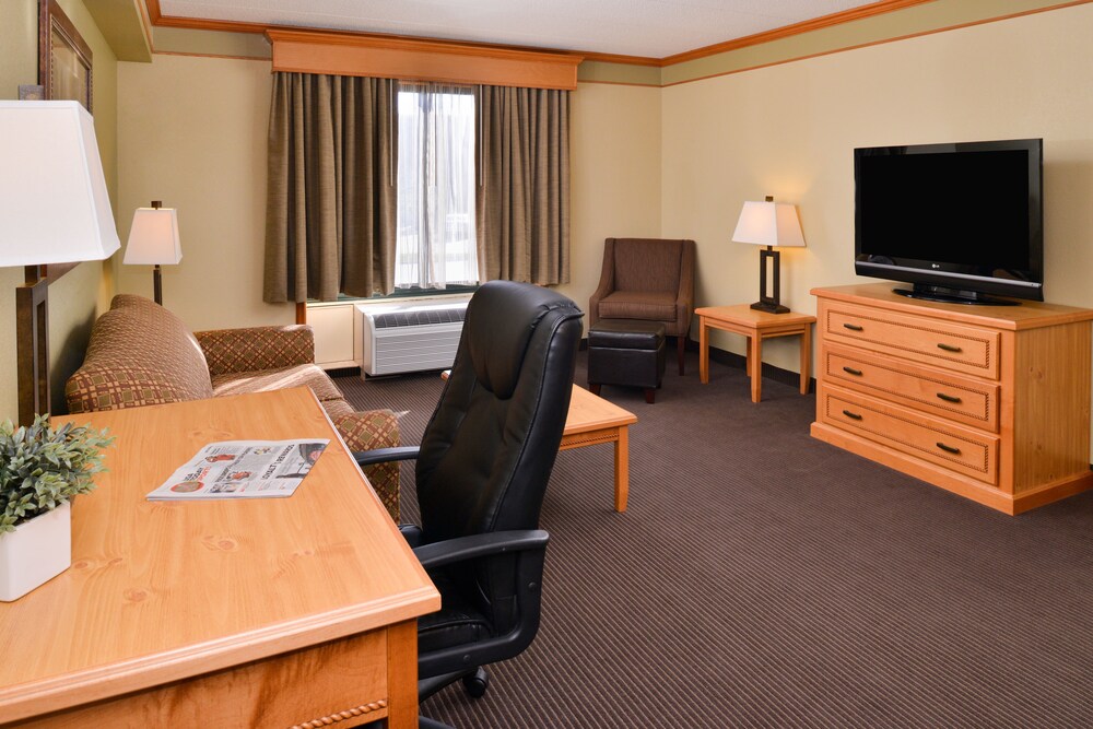 Living area, Best Western Plus Sidney Lodge