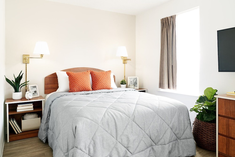 InTown Suites Extended Stay Colorado Springs