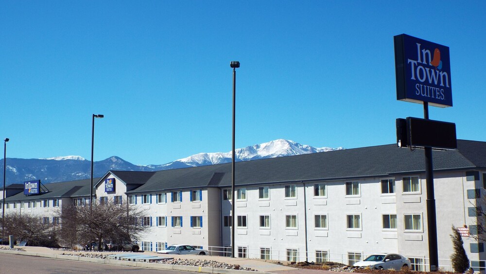 InTown Suites Extended Stay Colorado Springs