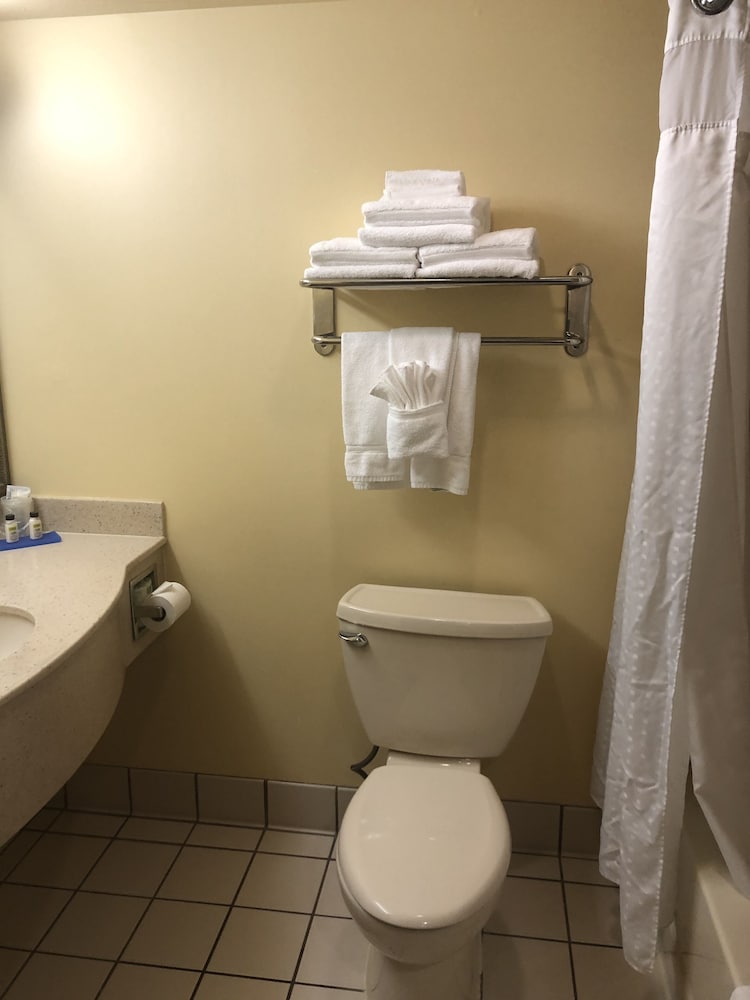 Holiday Inn Express & Suites Ft. Lauderdale Airport West, an IHG Hotel