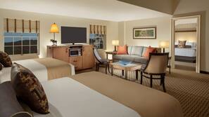 Premium bedding, in-room safe, desk, blackout drapes