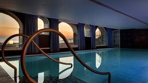 Piscine couverte