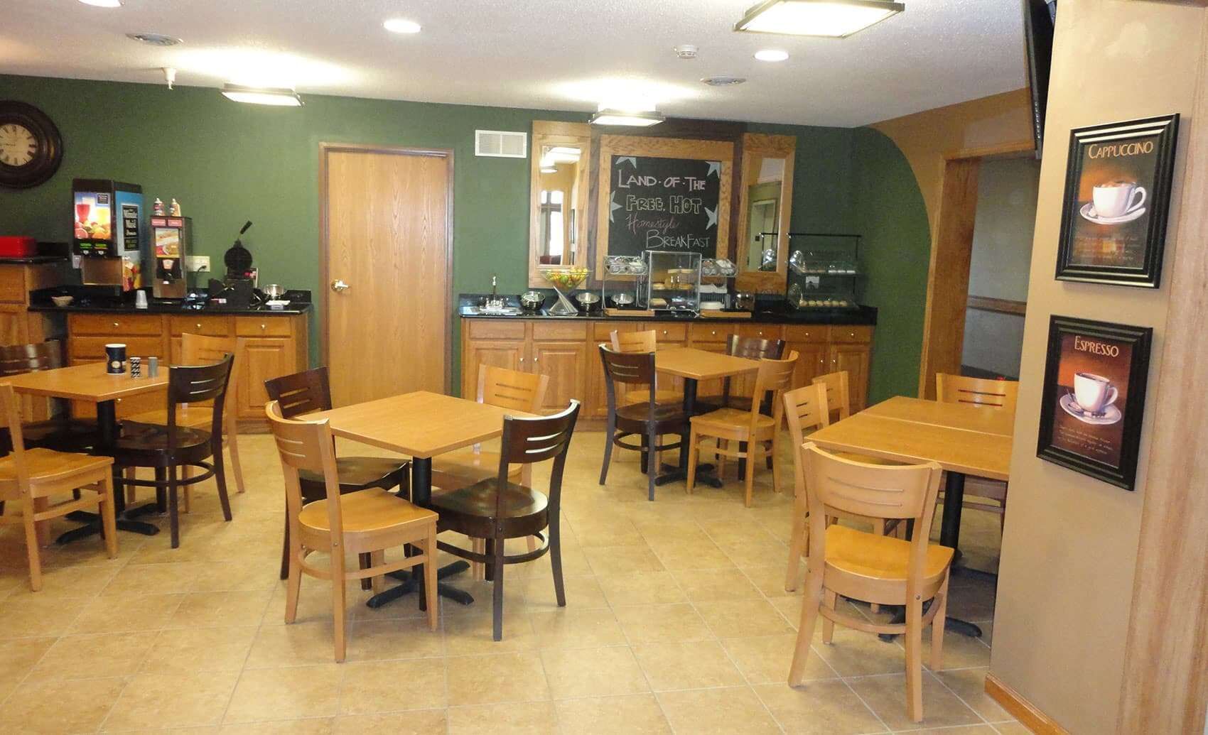 AmericInn Hotel and Suites Pella in Pella, United States