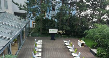 Holiday Inn Prague Congress Centre, an IHG Hotel