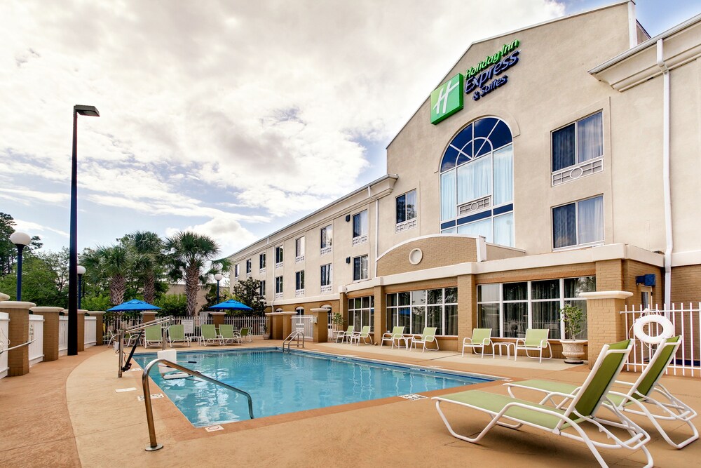 Holiday Inn Express Hotel & Suites Jacksonville South I-295, an IHG Hotel