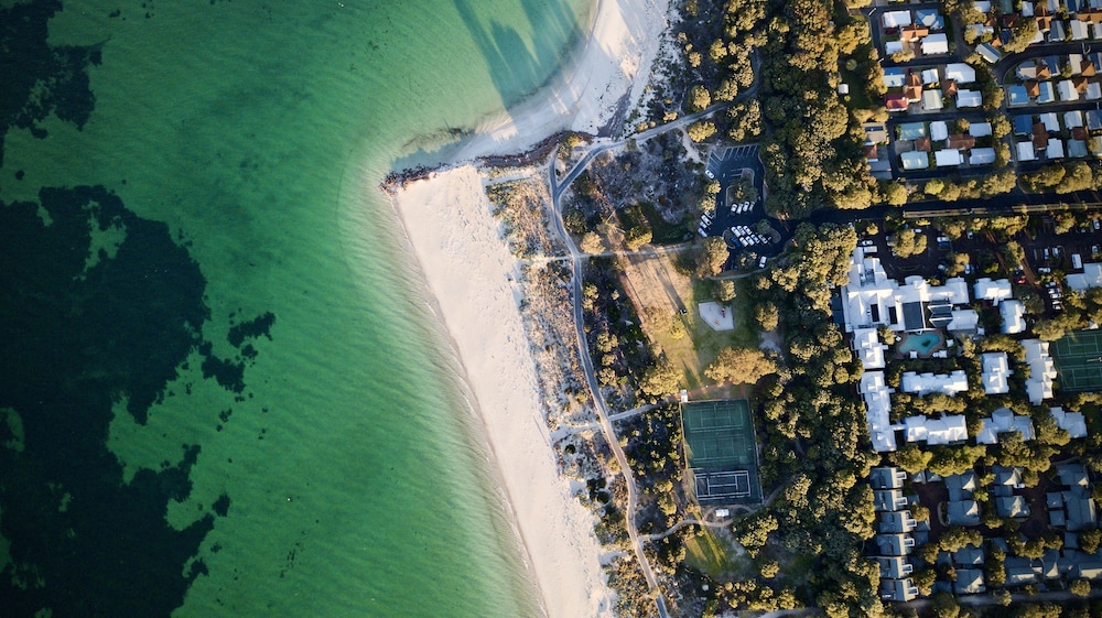 Broadwater Resort