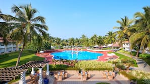 Outdoor pool, pool umbrellas, pool loungers