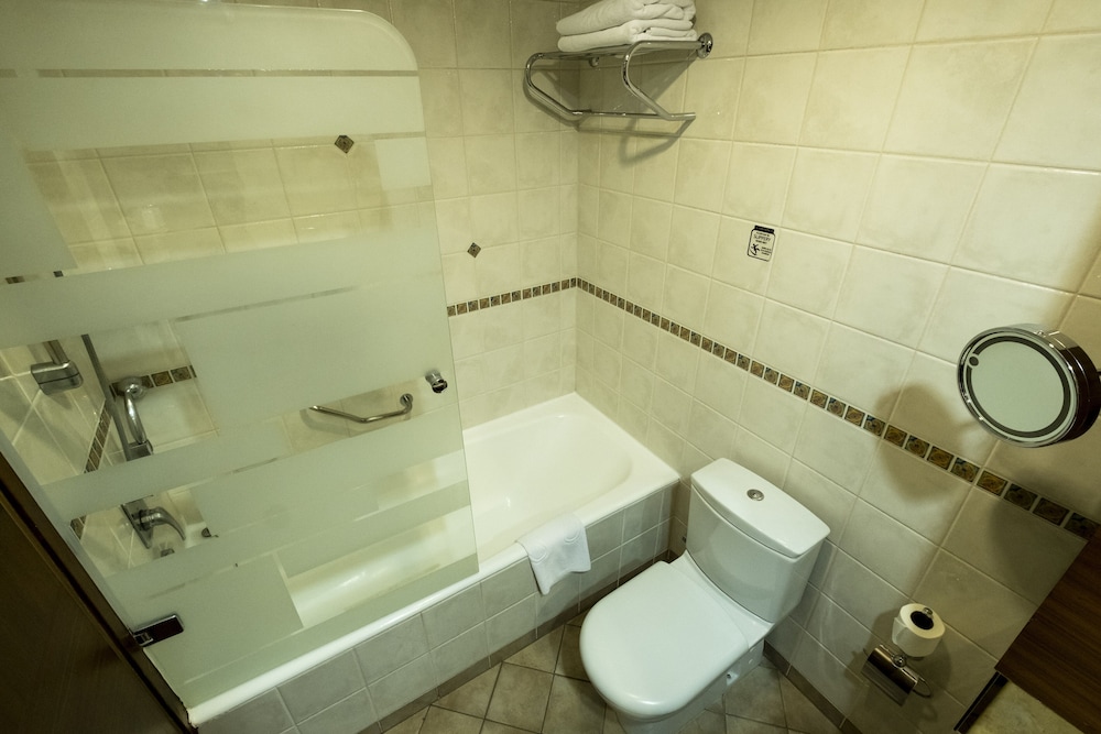 Bathroom, Euro Park Hotel Bursa