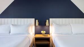 Hypo-allergenic bedding, minibar, in-room safe, desk