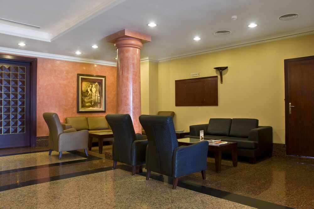 Lobby sitting area, Hotel 2000 Kavaklidere