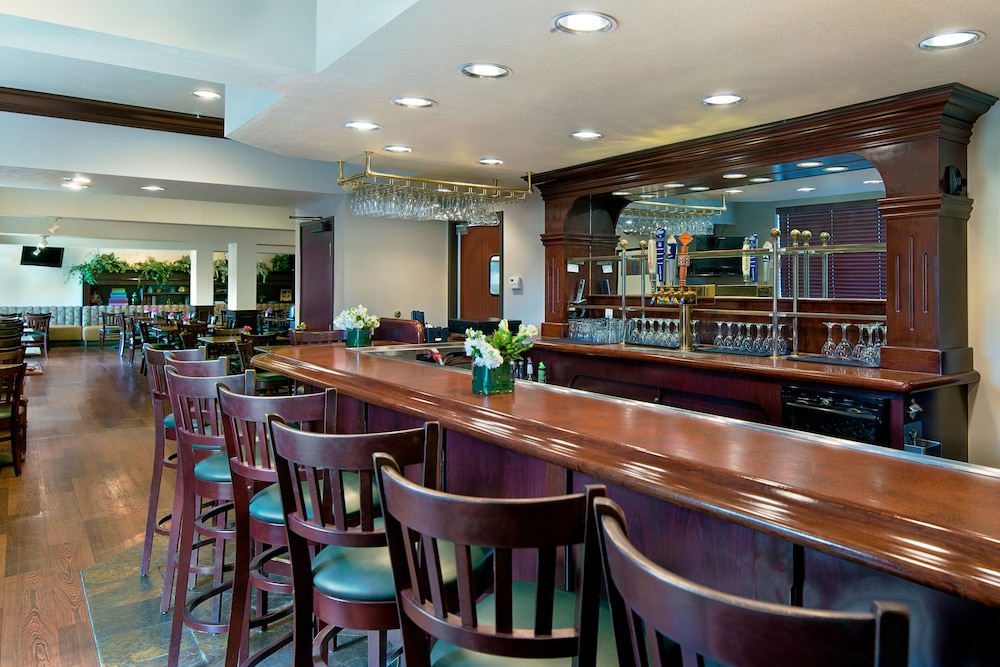 Oxford Suites Hotel Spokane Oxford Suites Hotel Spokane