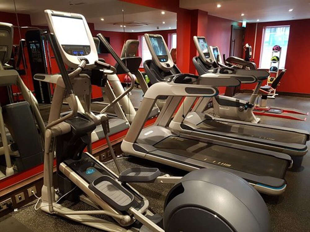 Fitness facility, Doubletree by Hilton Hotel Woking