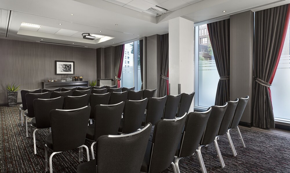 Doubletree by Hilton Hotel Woking