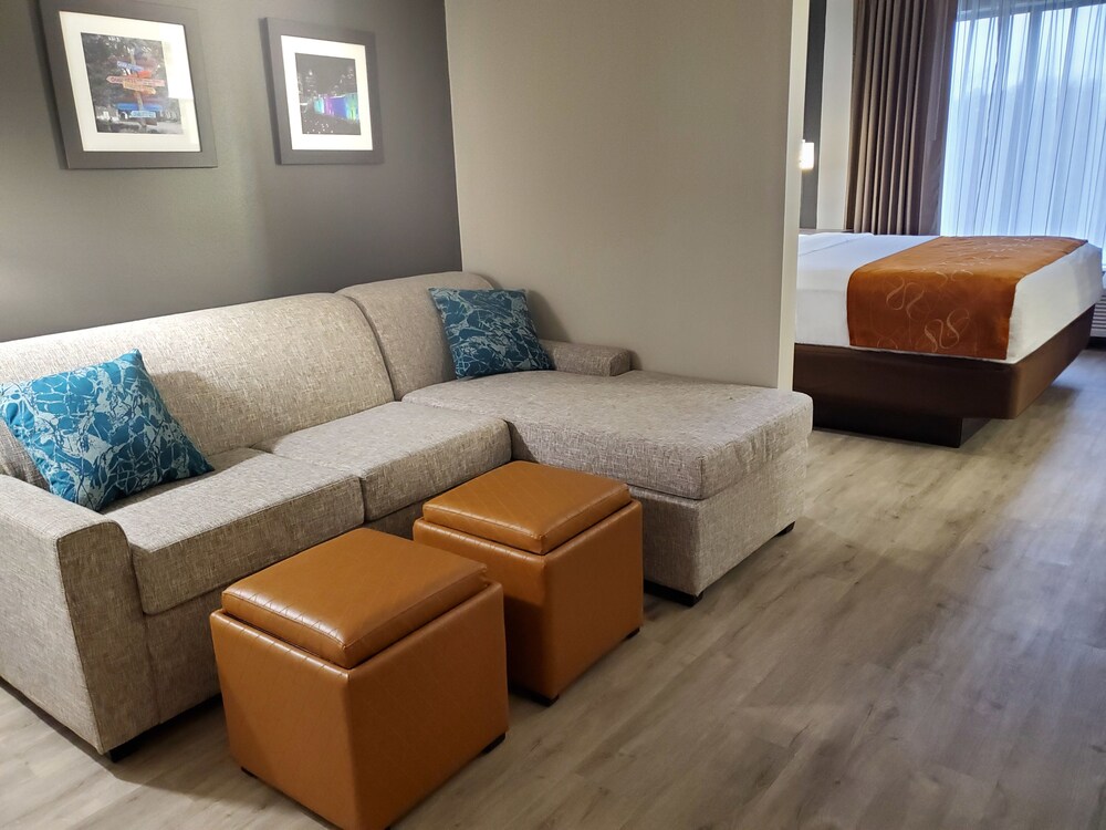 Comfort Suites Northlake