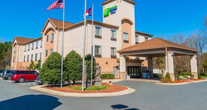 Holiday Inn Express & Suites Albermarle, an IHG Hotel