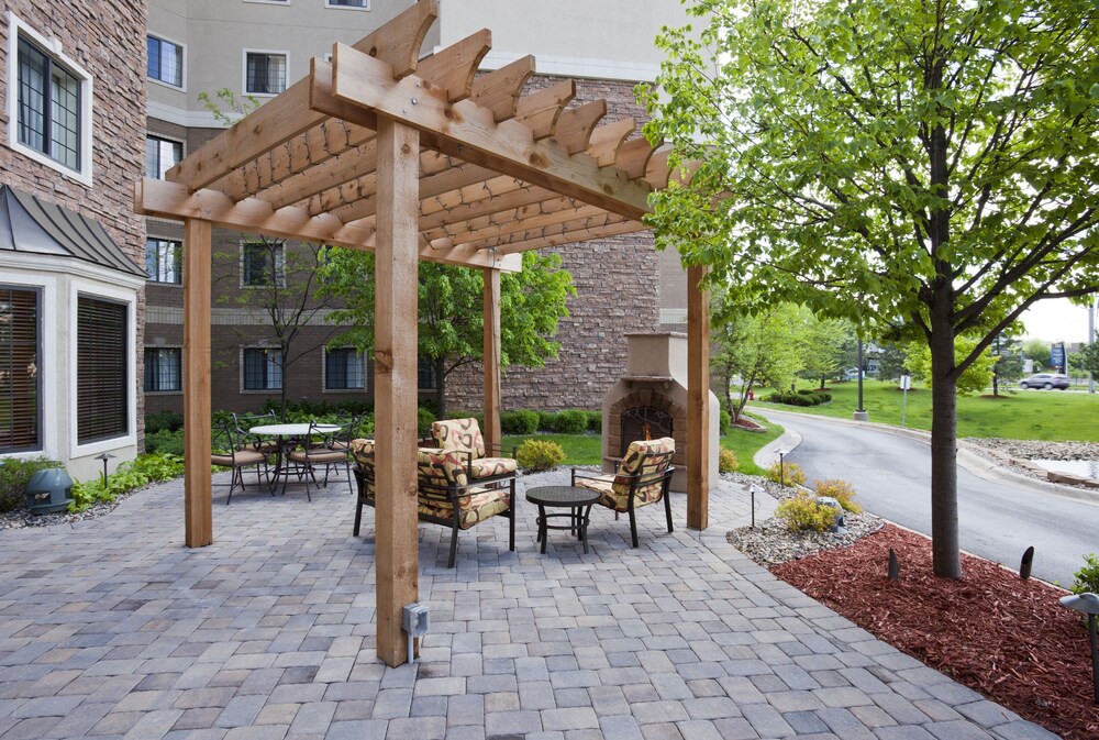 Staybridge Suites Minneapolis-Bloomington, an IHG Hotel