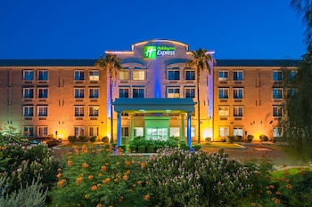 Holiday Inn Express Hotel & Suites PEORIA NORTH - GLENDALE