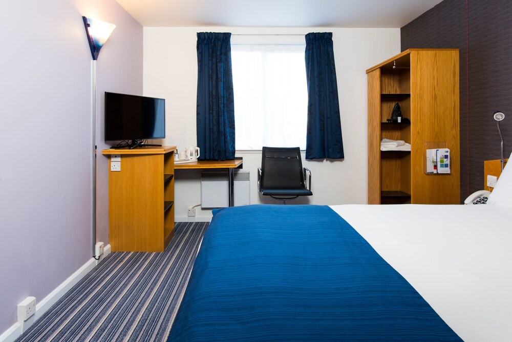 Room, Holiday Inn Express Southampton - West, an IHG Hotel