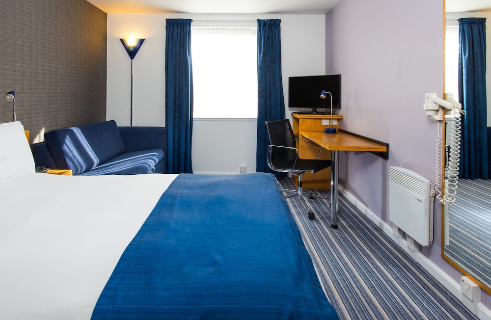 Room, Holiday Inn Express Southampton - West, an IHG Hotel