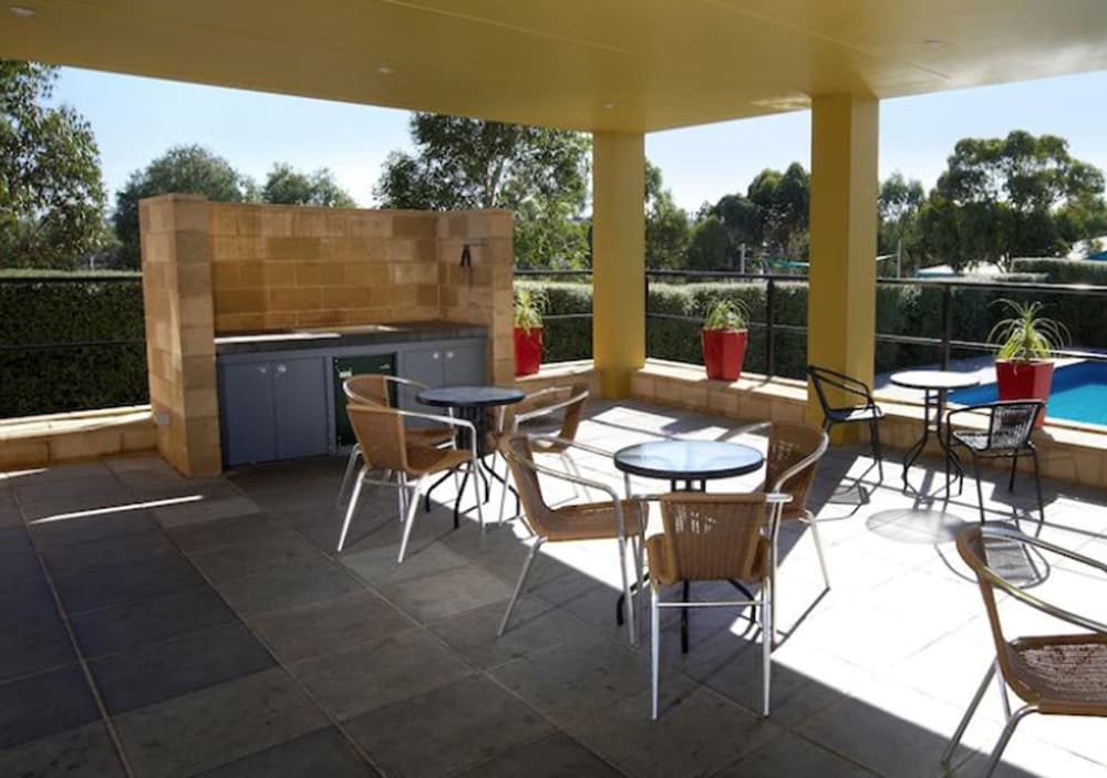 Quest Narre Warren, Australia Australian