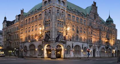 First Hotel Christian IV