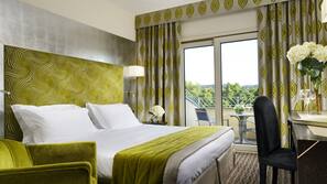 Minibar, in-room safe, desk, blackout curtains